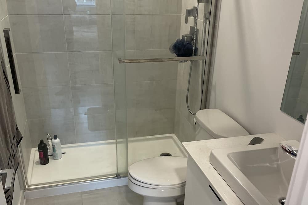 Photo of Bathroom in District Wright - Parc - de - la - Montagne