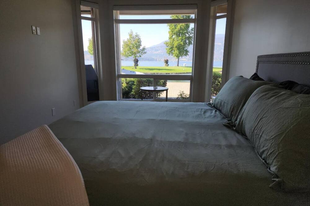 Photo of Bedroom in North End