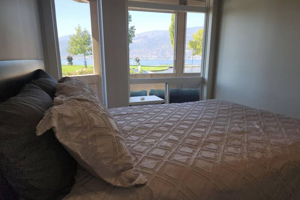 Photo of Bedroom in North End