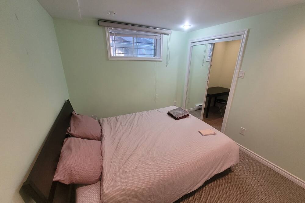 Photo of Bedroom in Cote-Saint-Paul