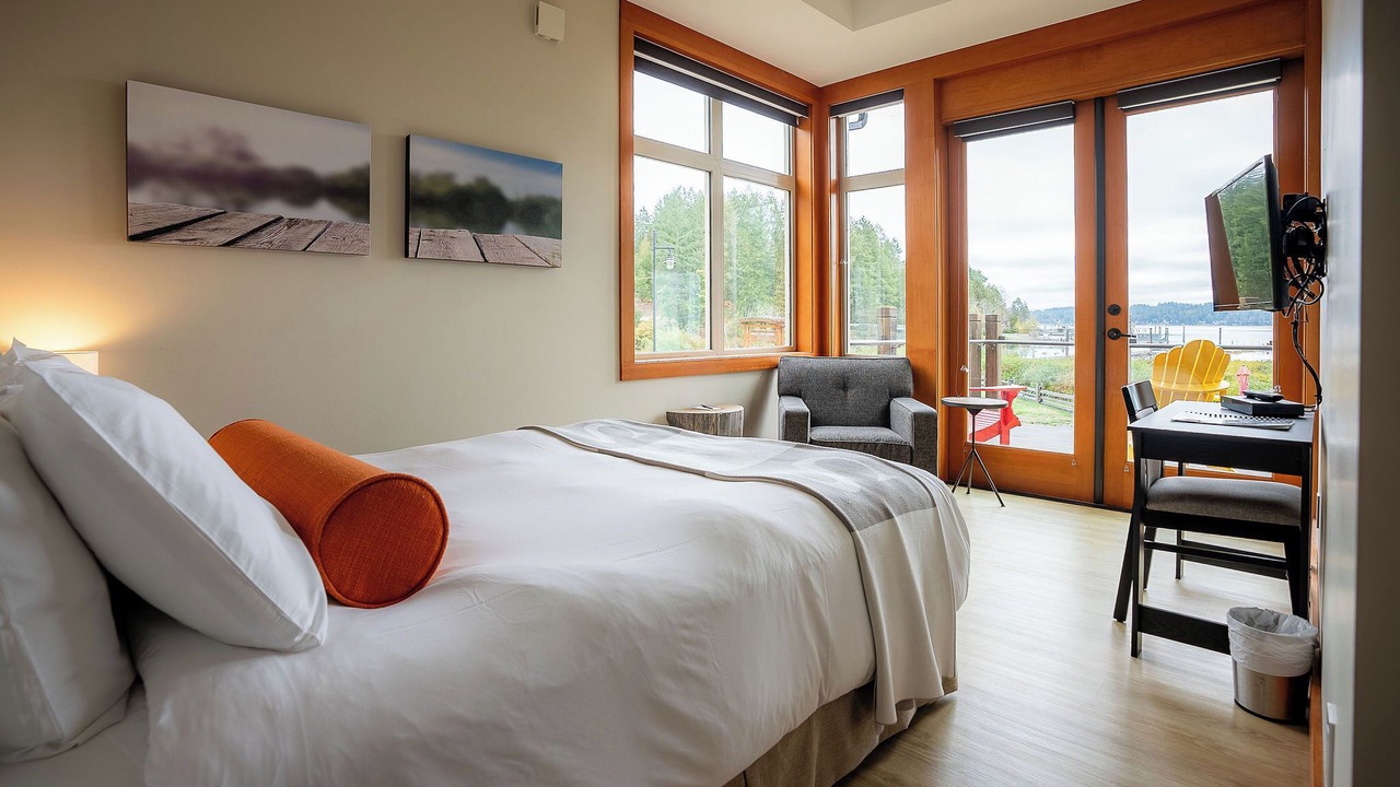 Photo of Bedroom in Sproat Lake