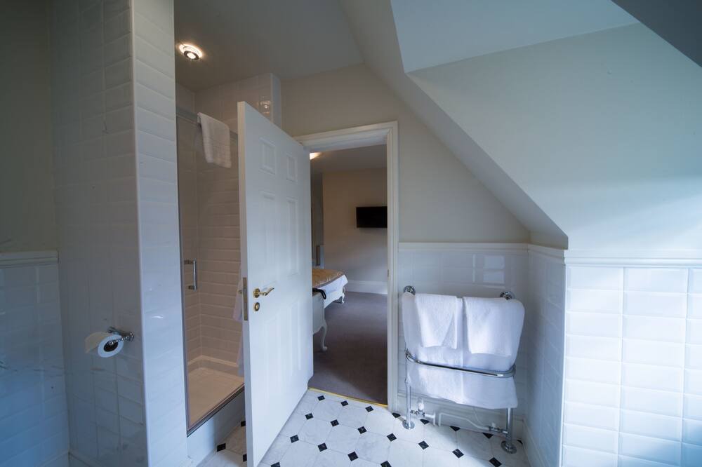 Photo of Bathroom in Weston