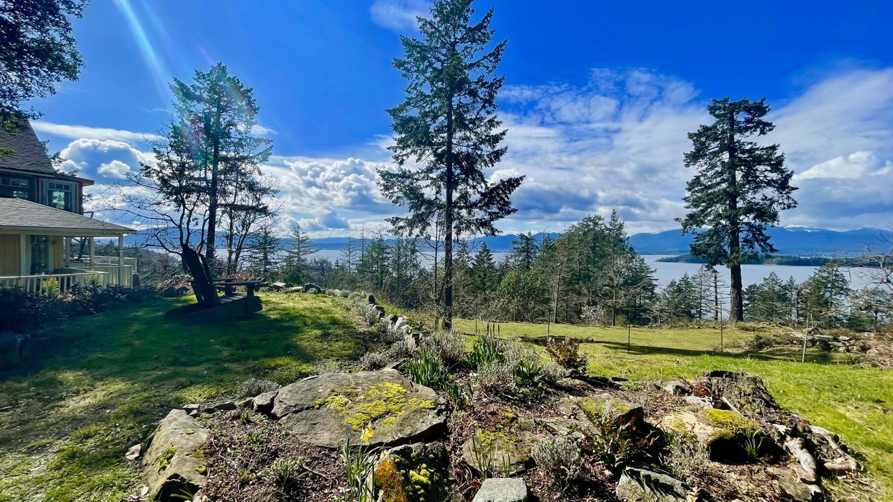 Photo of Others in Salt Spring Island