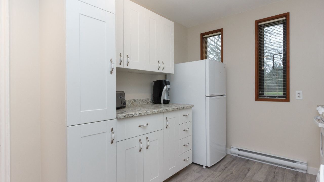 Photo of Kitchen in North Saanich
