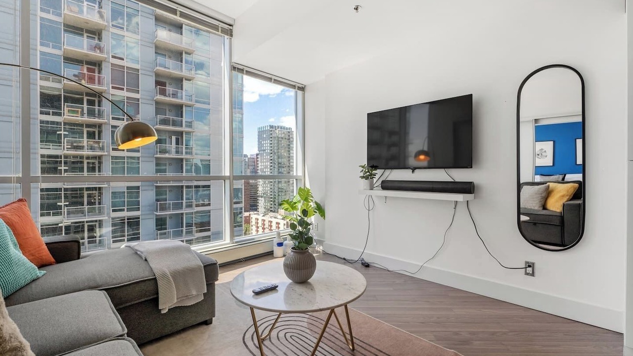 Photo of Livingroom in Mission District