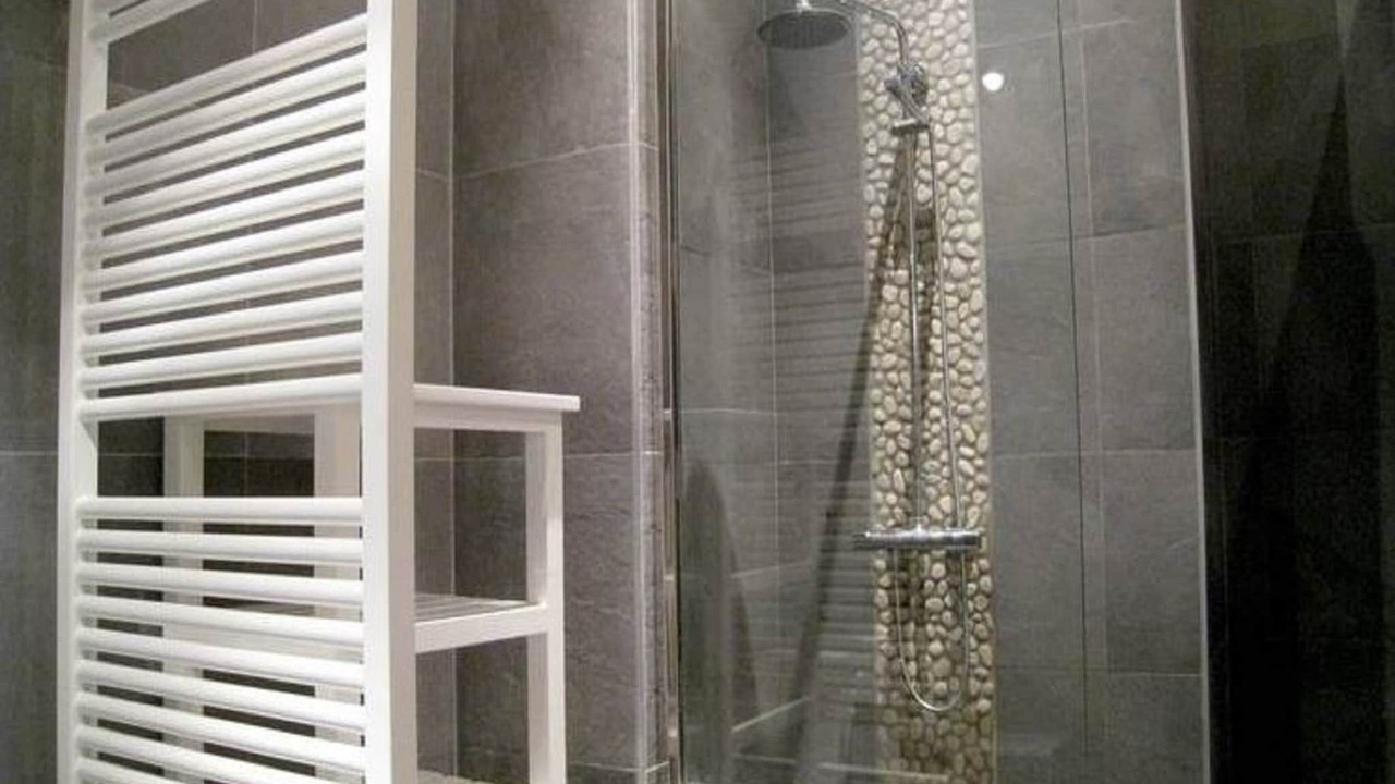 Photo of Bathroom in Hamoir