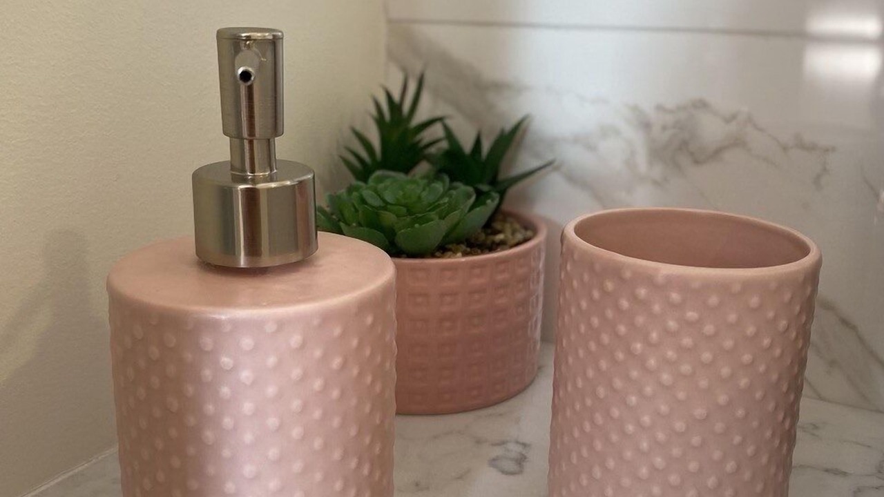 Photo of Bathroom in Upper Lonsdale