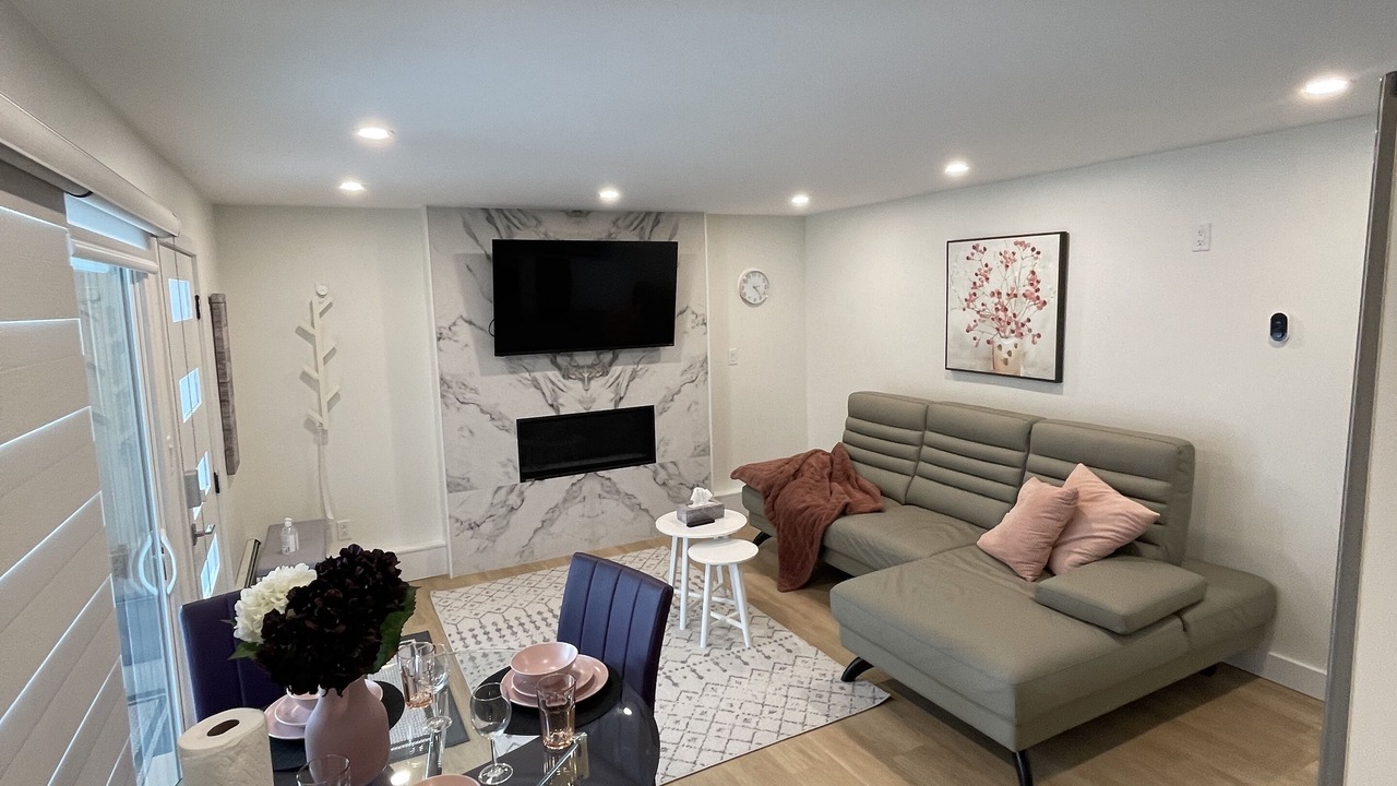 Photo of Livingroom in Upper Lonsdale