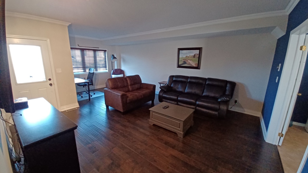 Photo of Livingroom in Barrie