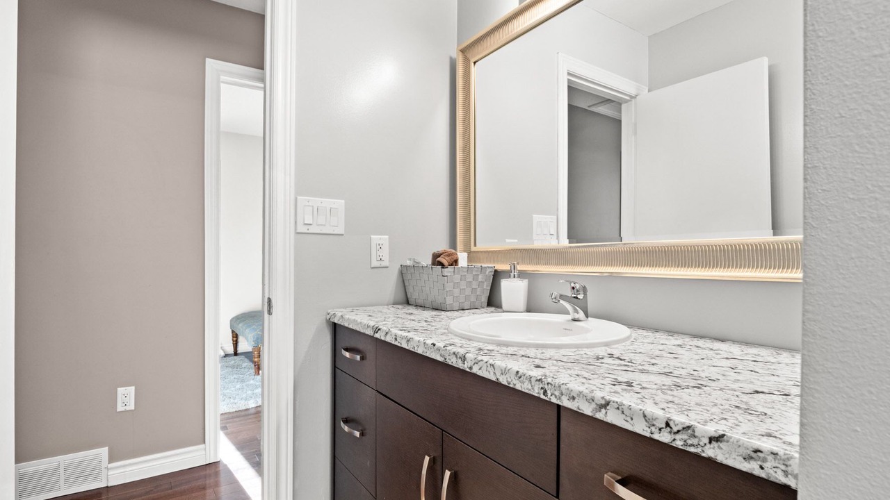 Photo of Bathroom in Port Dalhousie