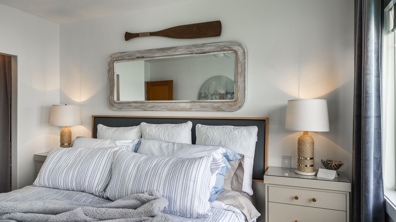 Photo of Bedroom in North Oyster