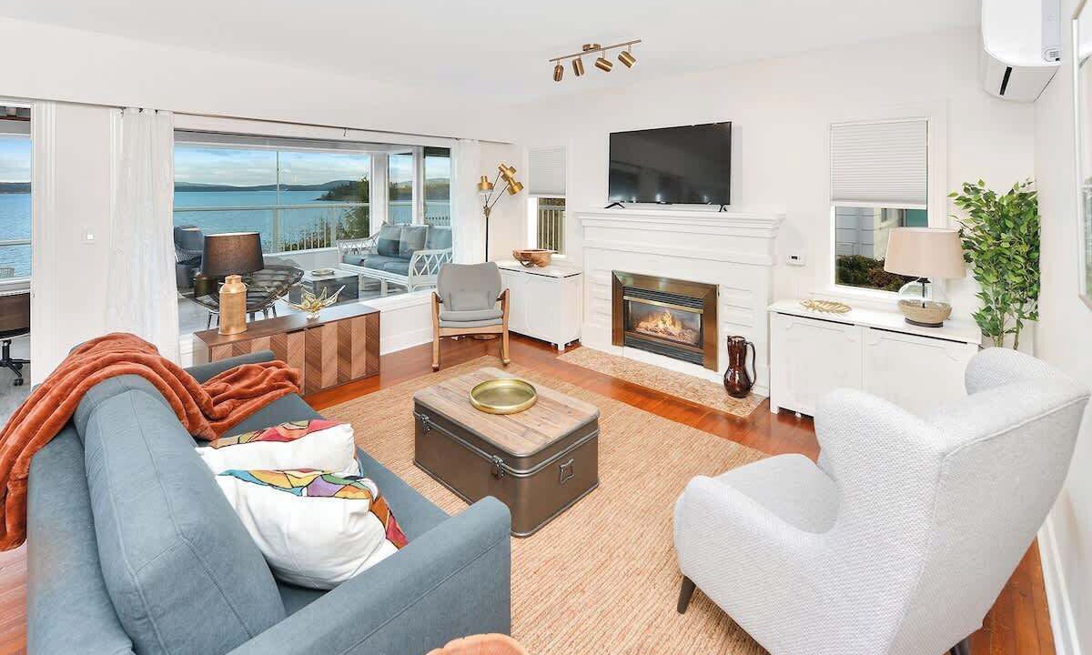 Photo of Bedroom in Chemainus