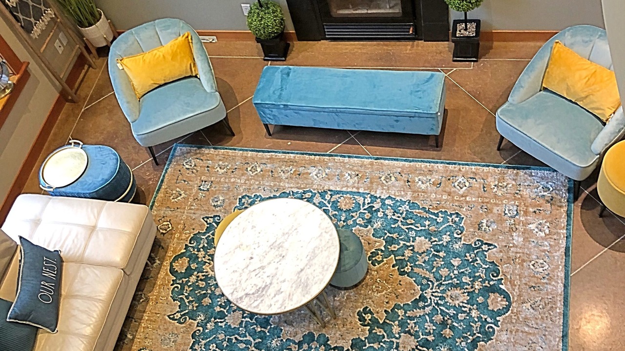 Photo of Livingroom in Central Saanich