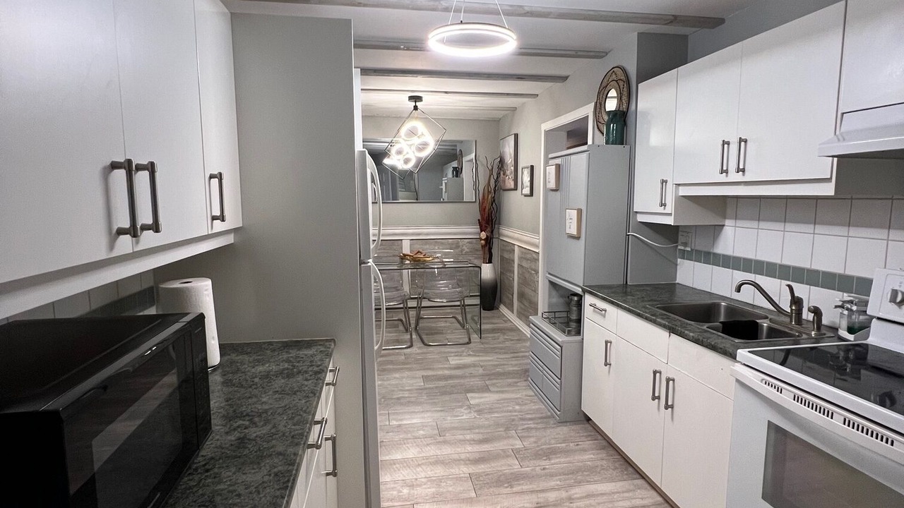 Photo of Kitchen in Courtenay