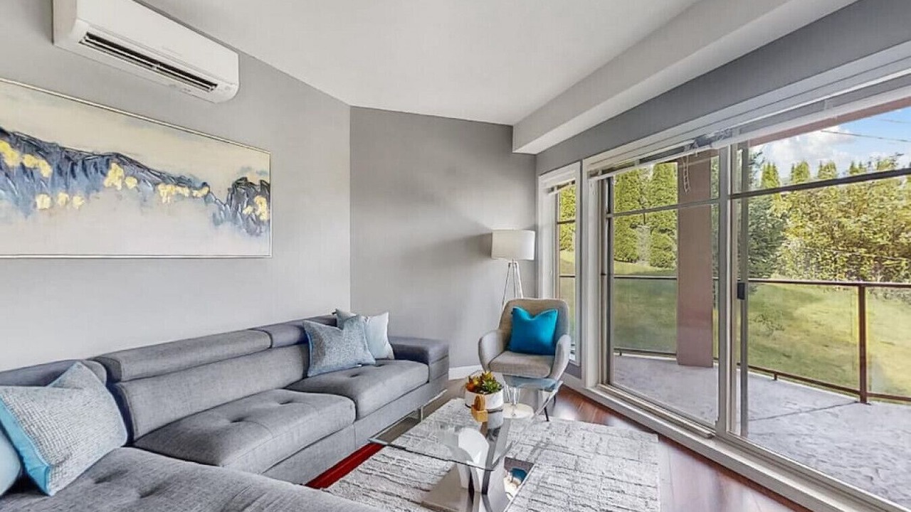 Photo of Livingroom in Central Okanagan