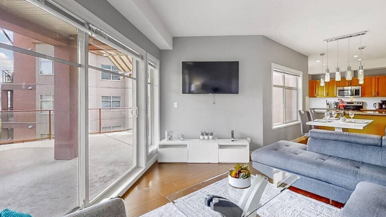 Photo of Livingroom in Central Okanagan