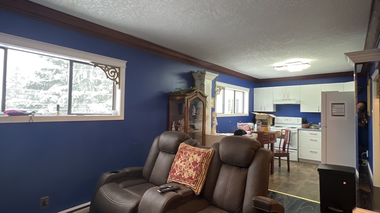Photo of Livingroom in Courtenay