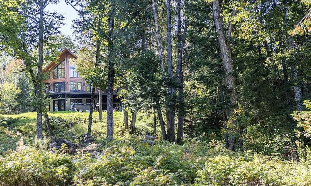 Photo of Outdoor in Sainte-Marguerite-du-Lac-Masson