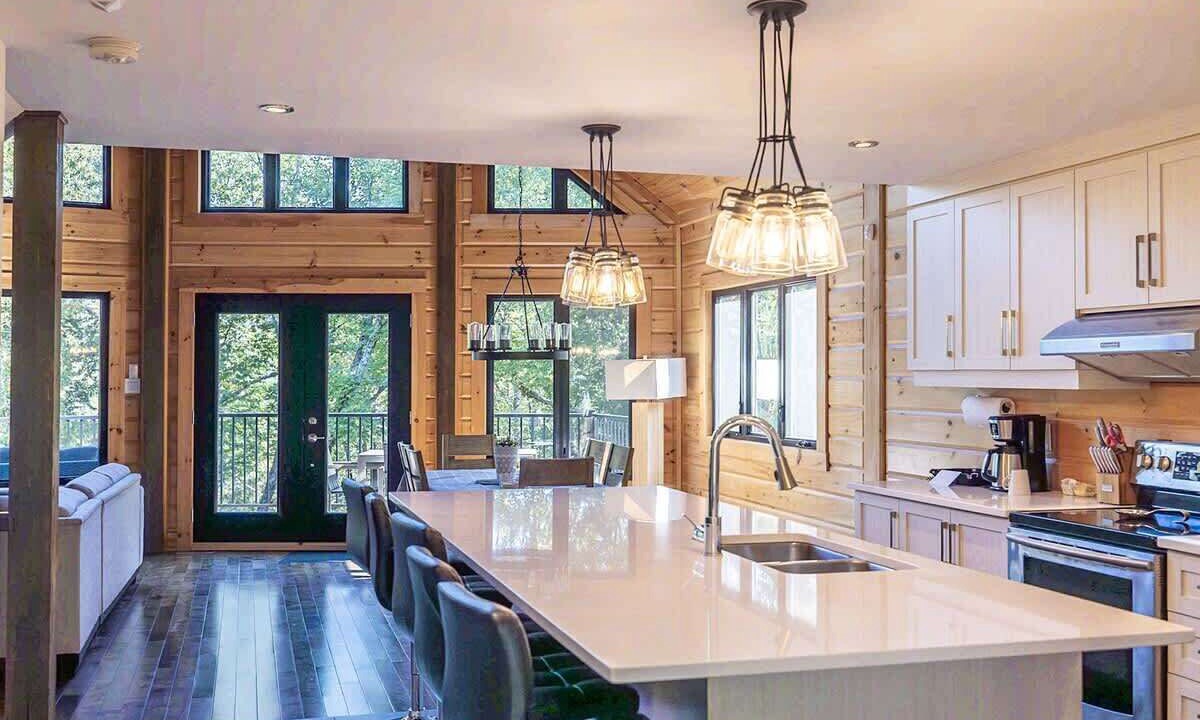 Photo of Kitchen in Sainte-Marguerite-du-Lac-Masson