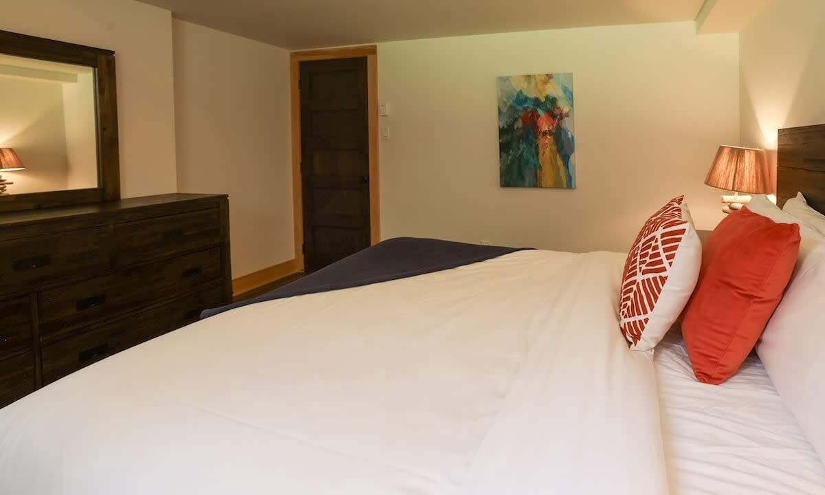 Photo of Bedroom in Sainte-Marguerite-du-Lac-Masson