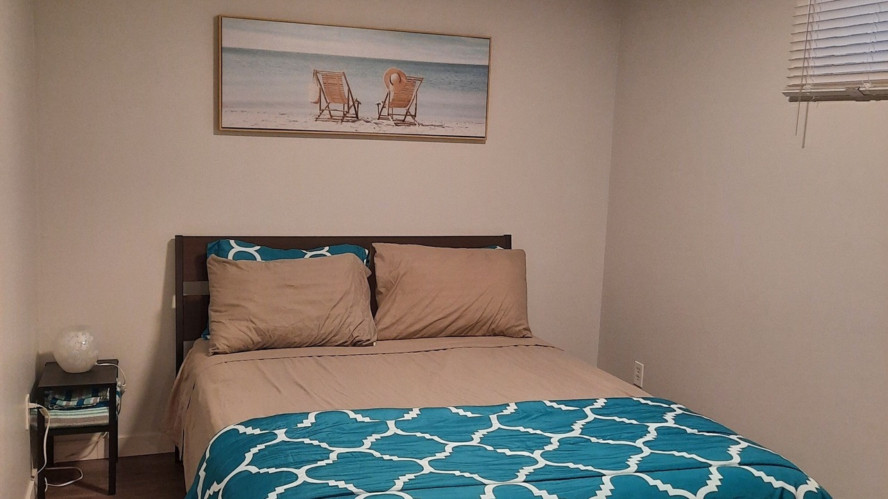 Photo of Bedroom in Wasaga Beach