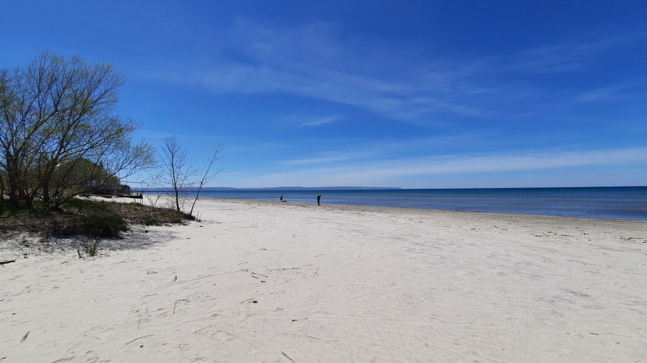 Photo of Others in Wasaga Beach