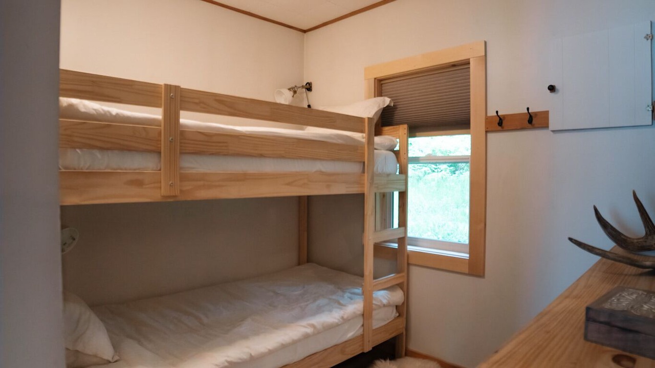 Photo of Bedroom in Nakusp