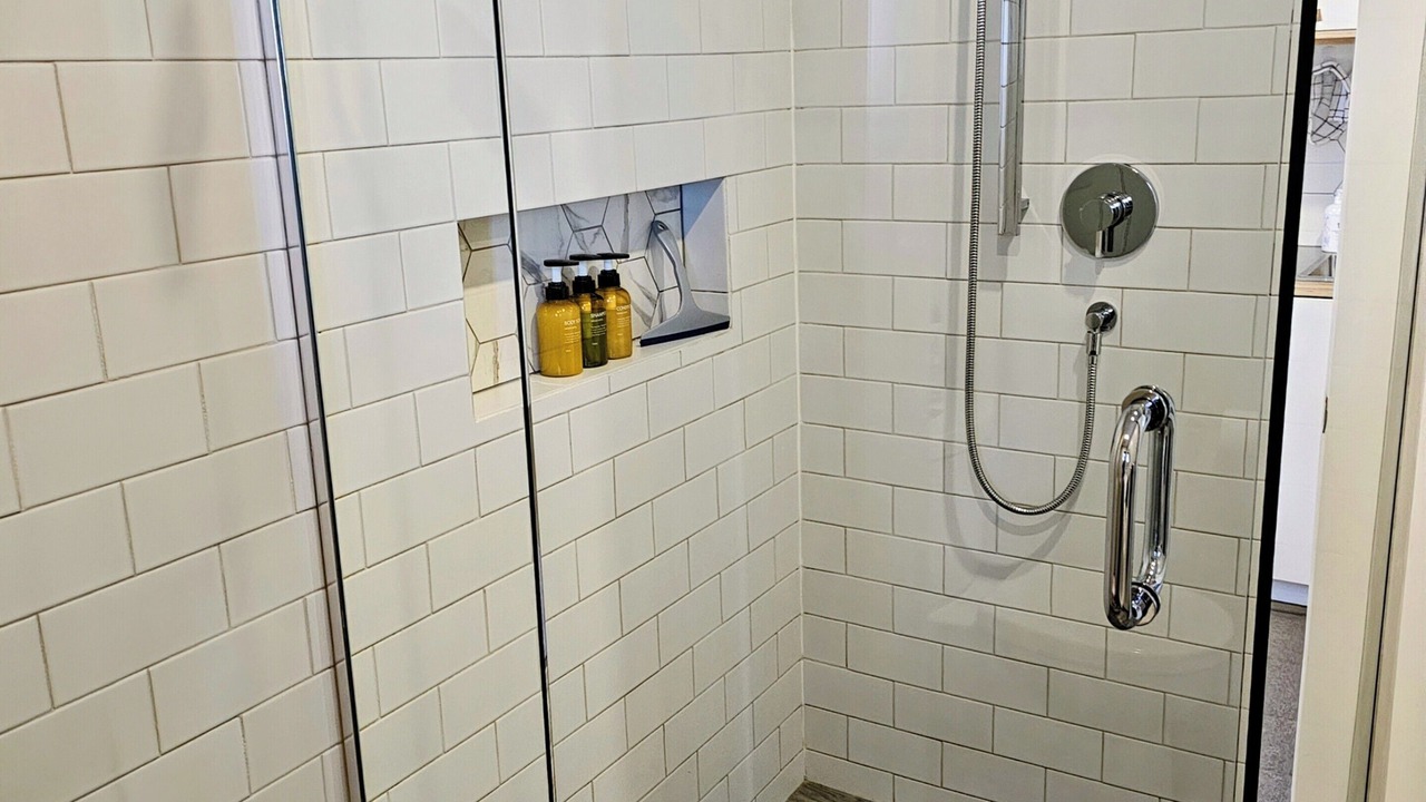 Photo of Bathroom in The Blue Mountains