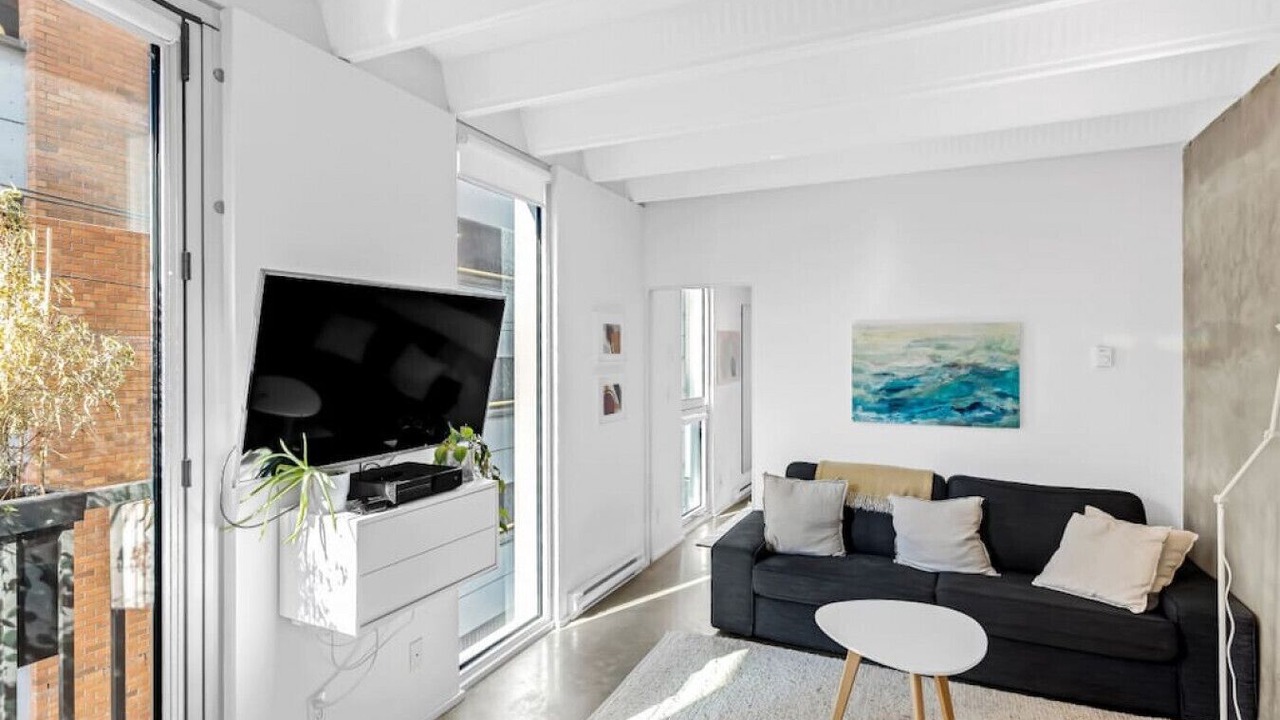 Photo of Livingroom in Chinatown