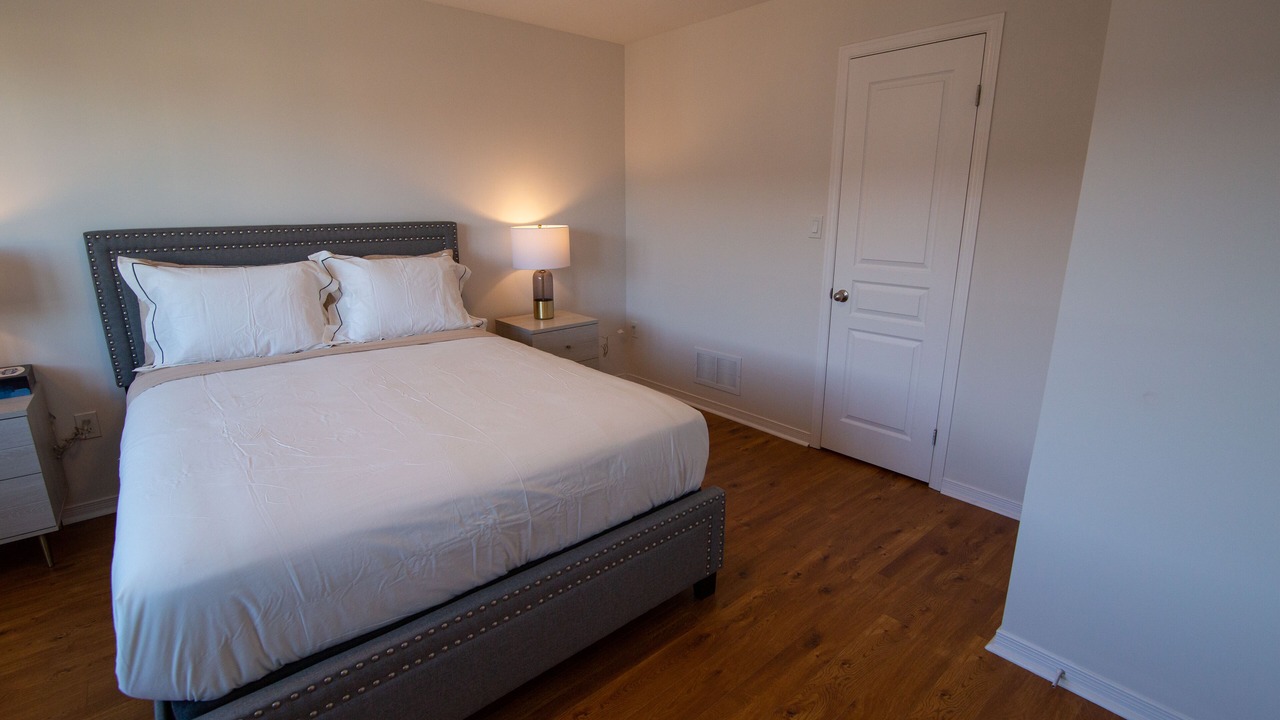 Photo of Bedroom in Stoney Creek