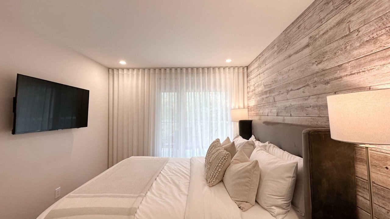 Photo of Bedroom in Mont-Tremblant Village