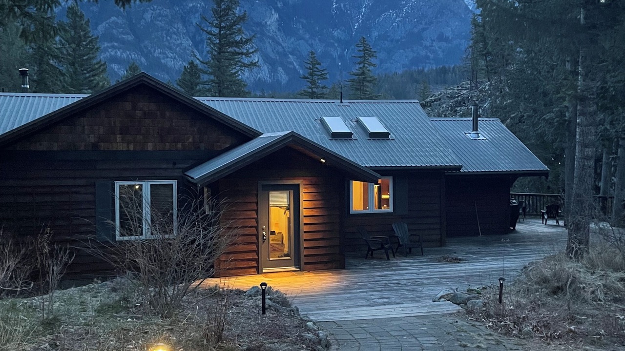 Photo of Outdoor in Mount Currie