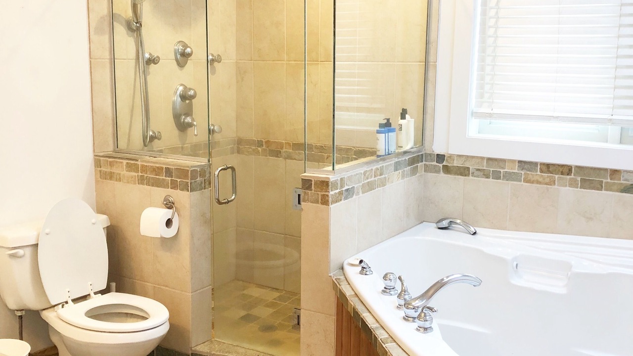 Photo of Bathroom in Mount Currie