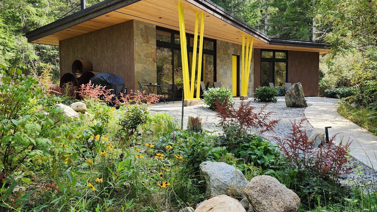 Photo of Outdoor in Madeira Park
