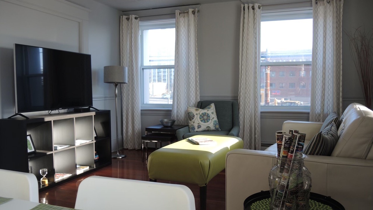 Photo of Livingroom in North End