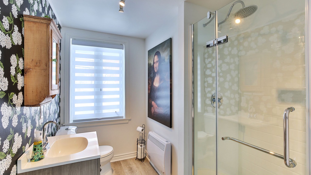 Photo of Bathroom in Knowlton