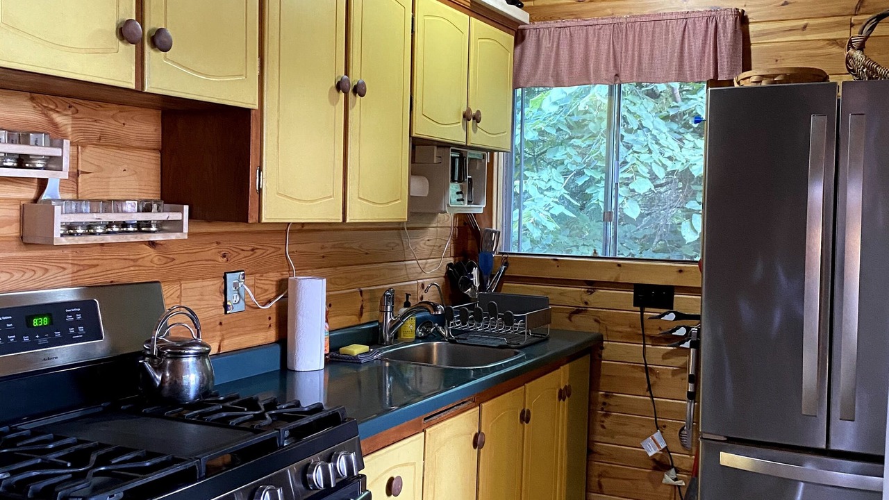 Photo of Kitchen in McKellar