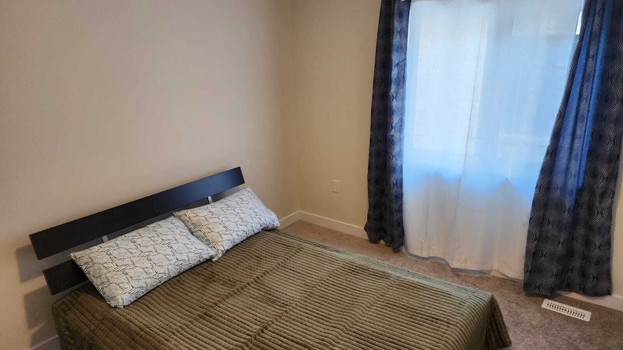 Photo of Bedroom in Caledonia