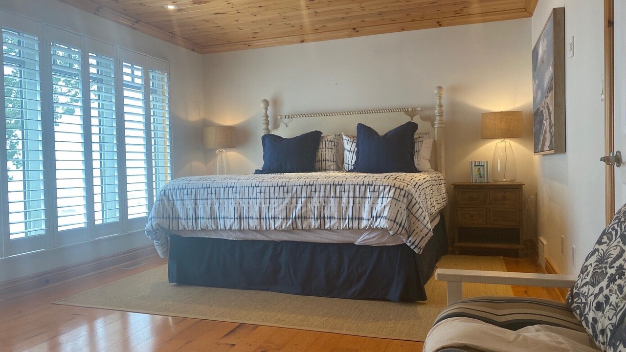 Photo of Bedroom in Long Point