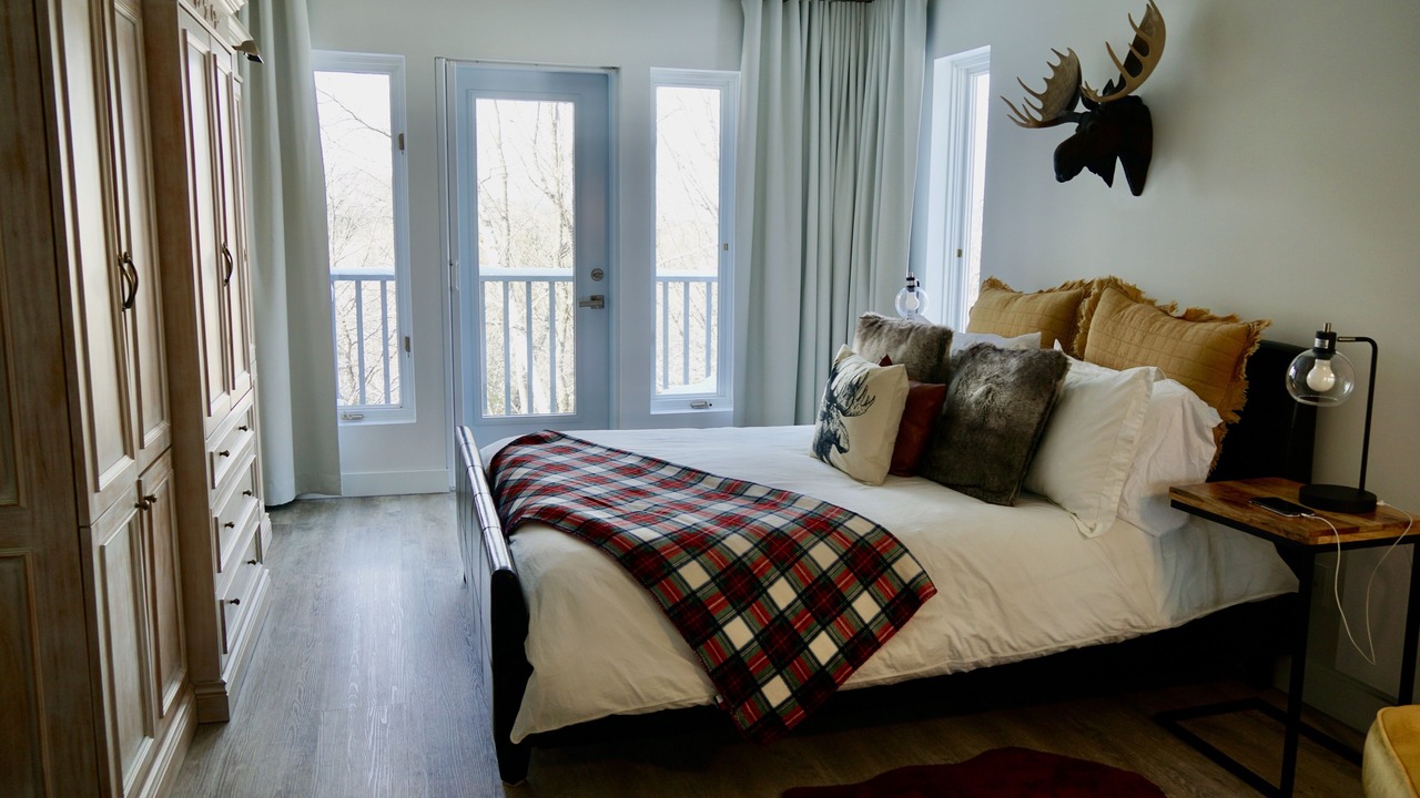 Photo of Bedroom in Mont-Tremblant