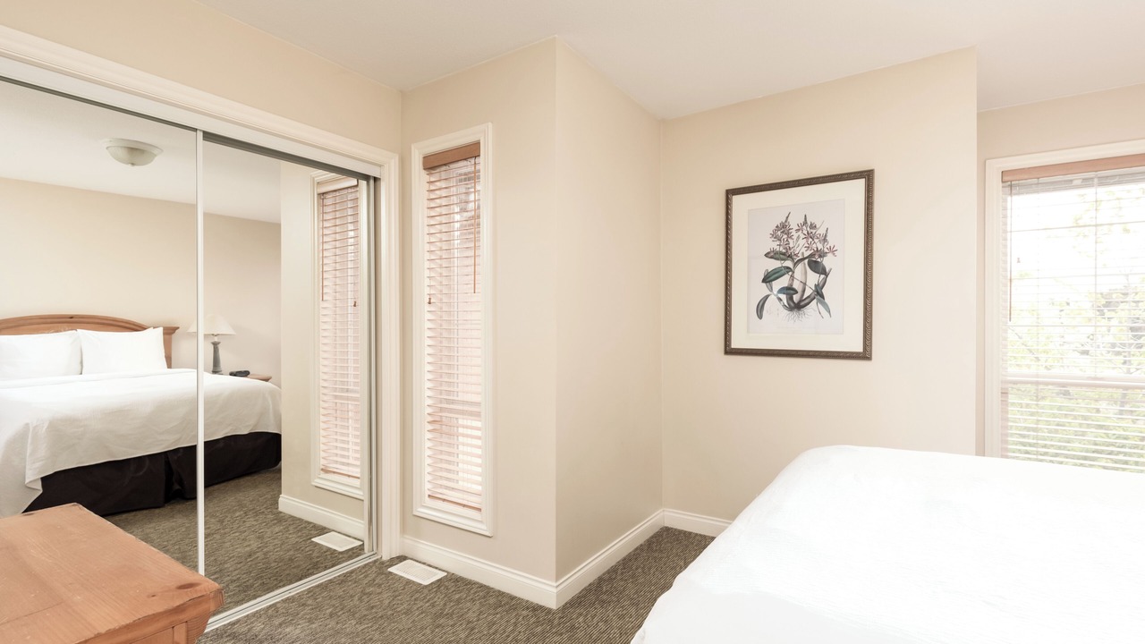 Photo of Bedroom in South Pandosy
