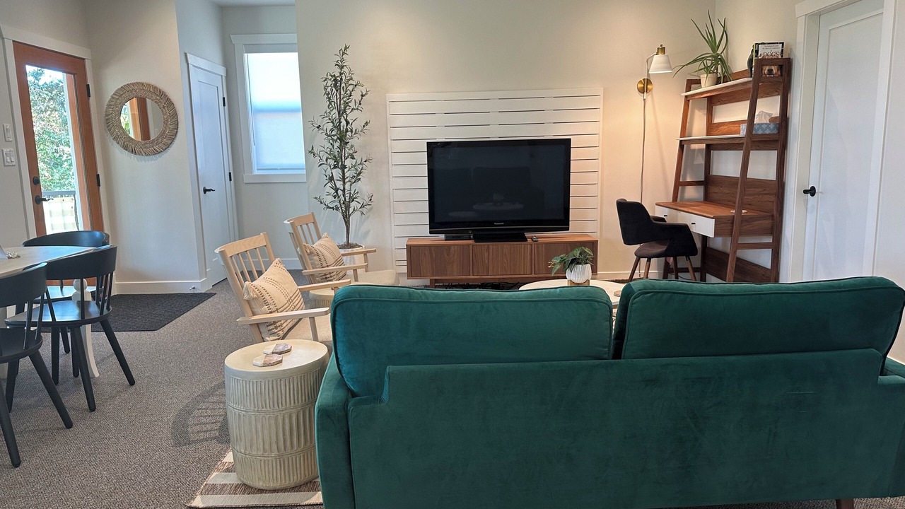 Photo of Livingroom in Crofton