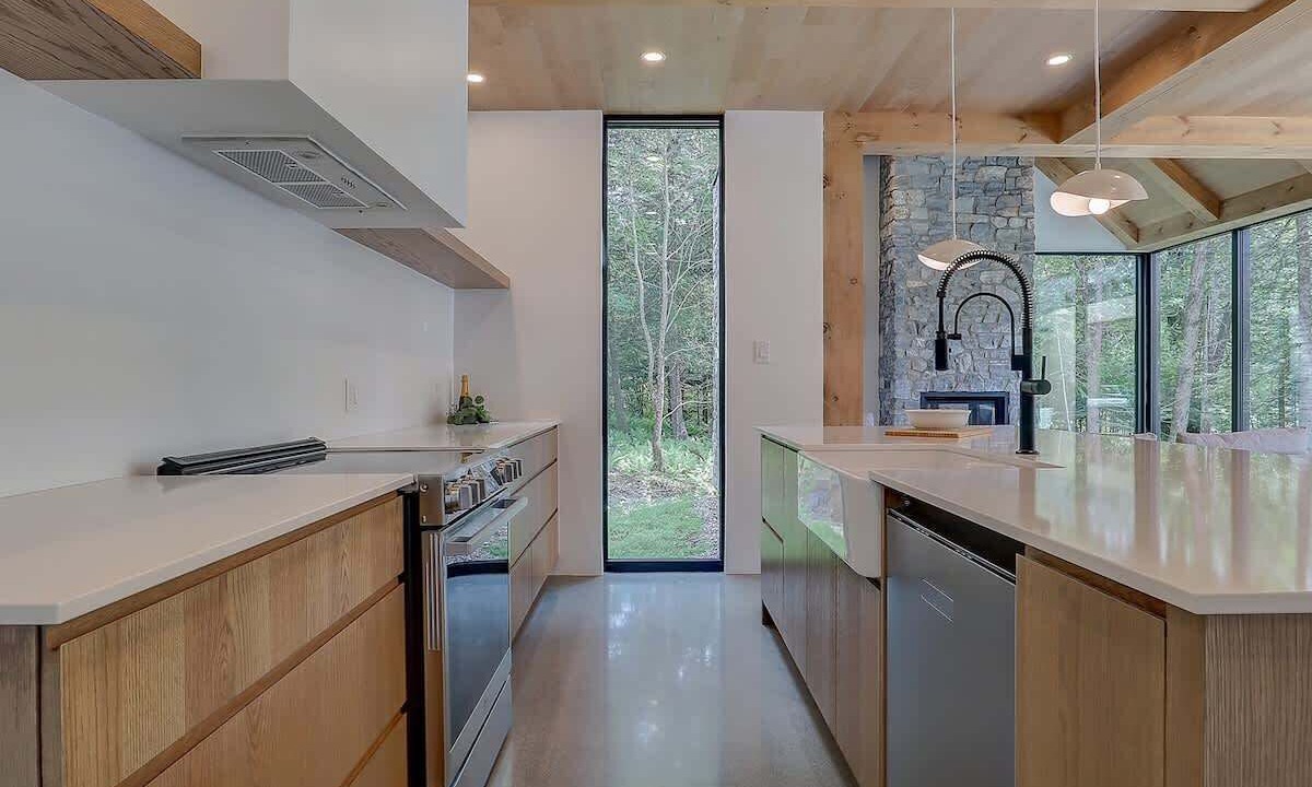 Photo of Kitchen in Stanstead Township