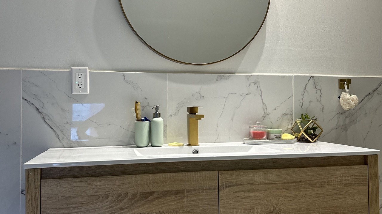 Photo of Bathroom in Grimsby