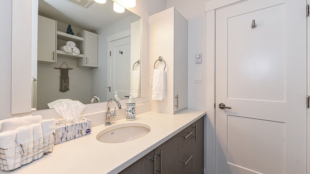 Photo of Bathroom in Courtenay