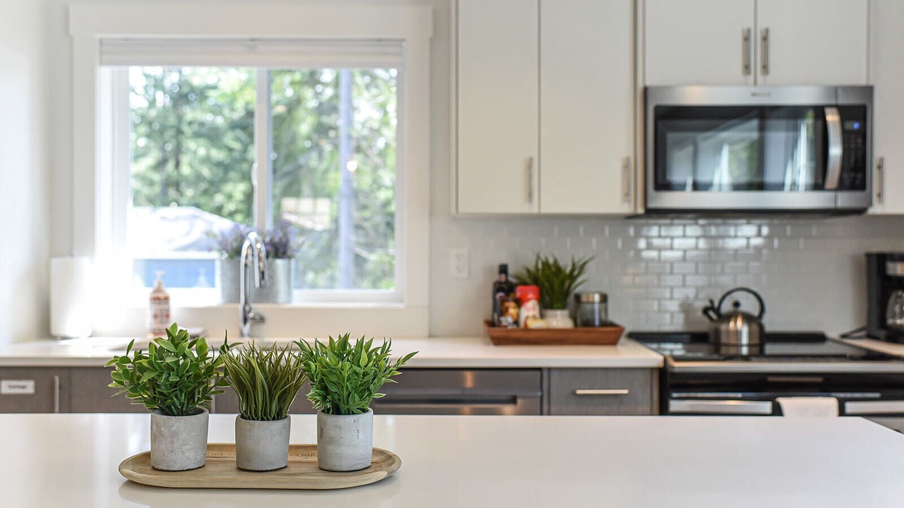 Photo of Kitchen in Courtenay