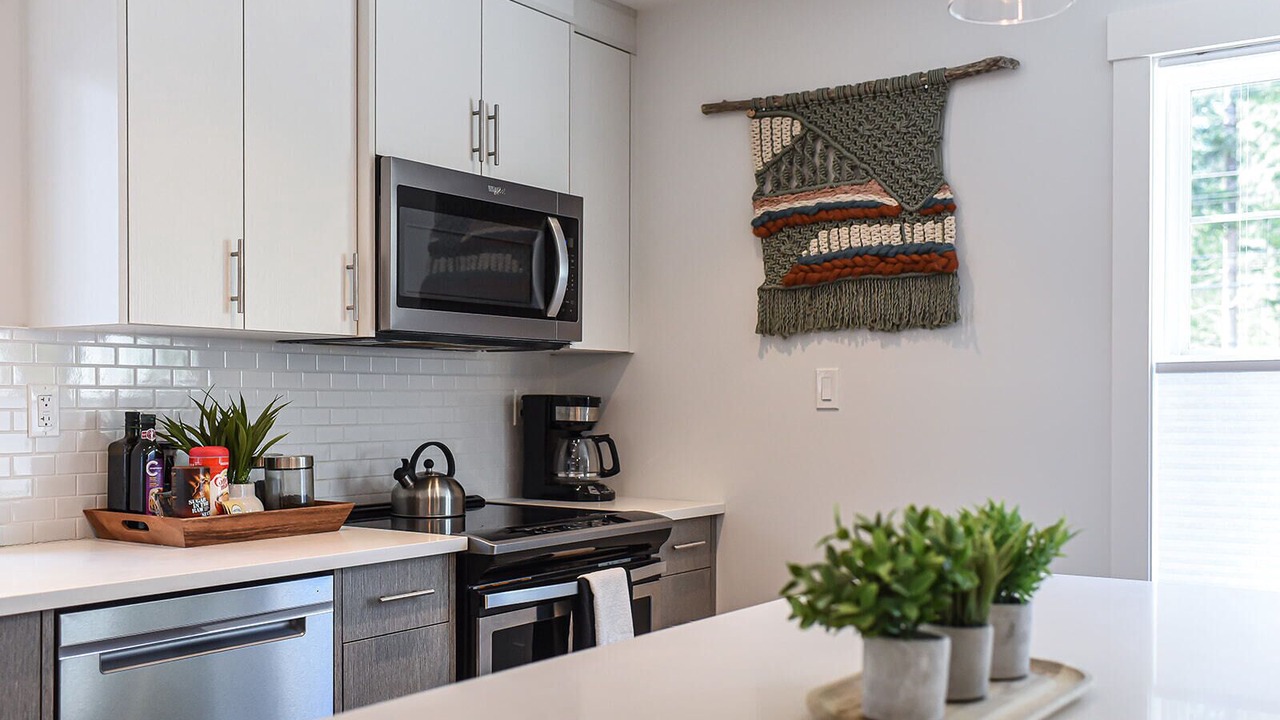 Photo of Kitchen in Courtenay