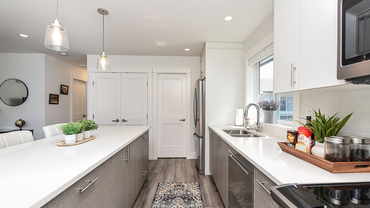 Photo of Kitchen in Courtenay