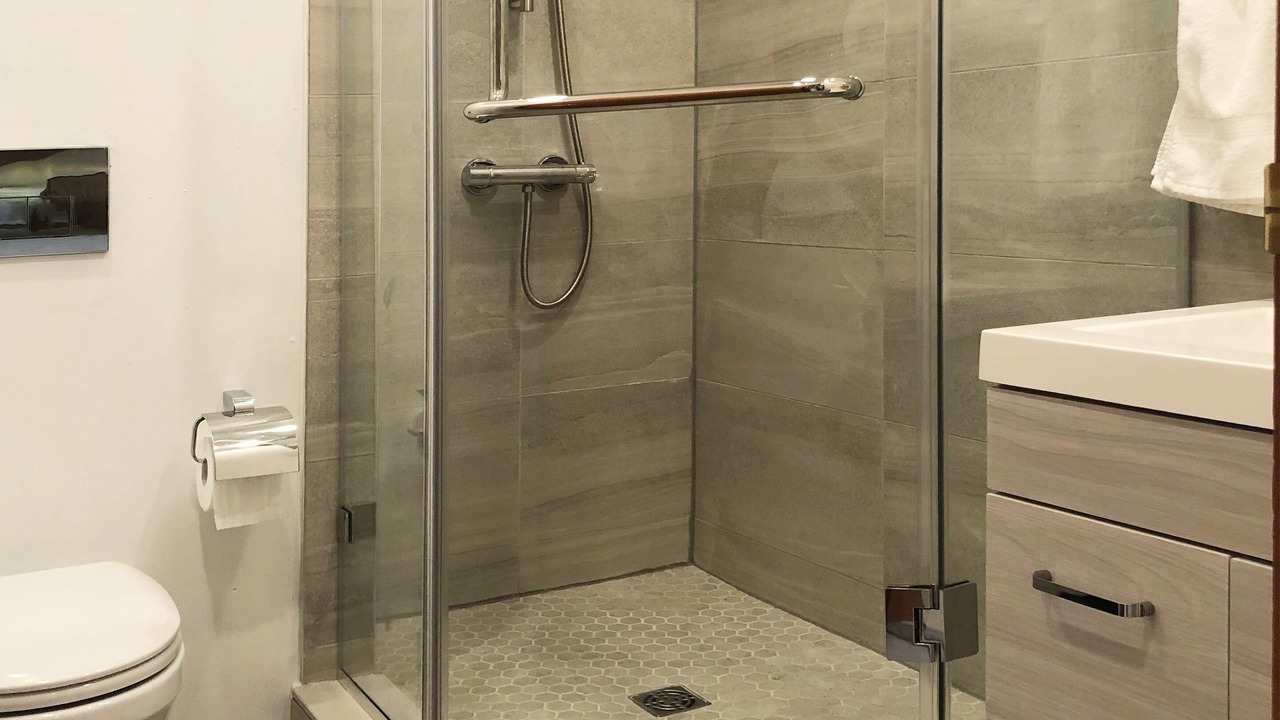 Photo of Bathroom in Saanich