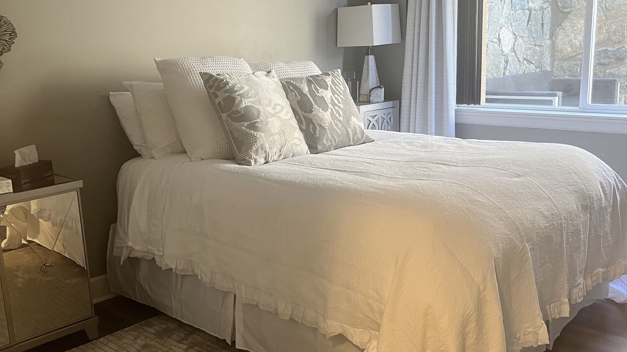Photo of Bedroom in Bear Mountain Resort